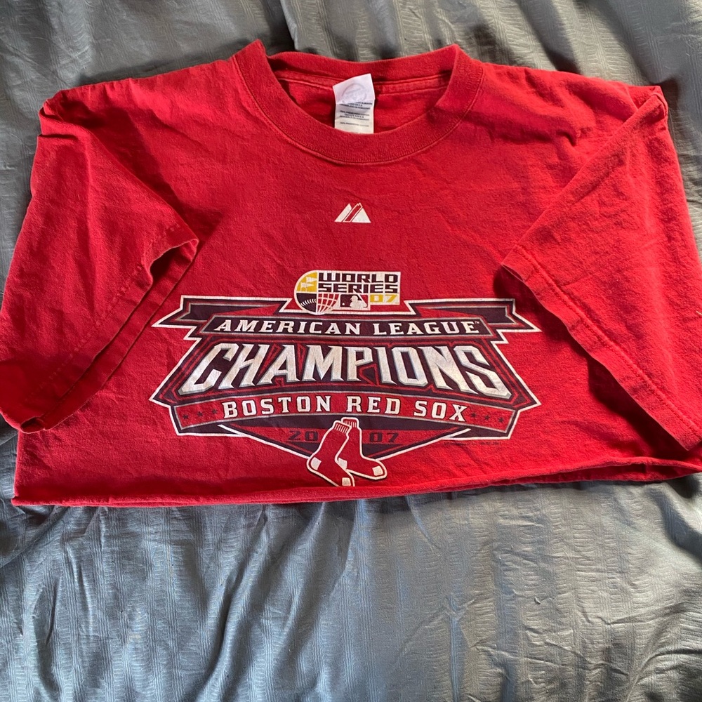 REDSOX 2007 AMERICAN LEAGUE CHAMPIONS CROPPED TEE